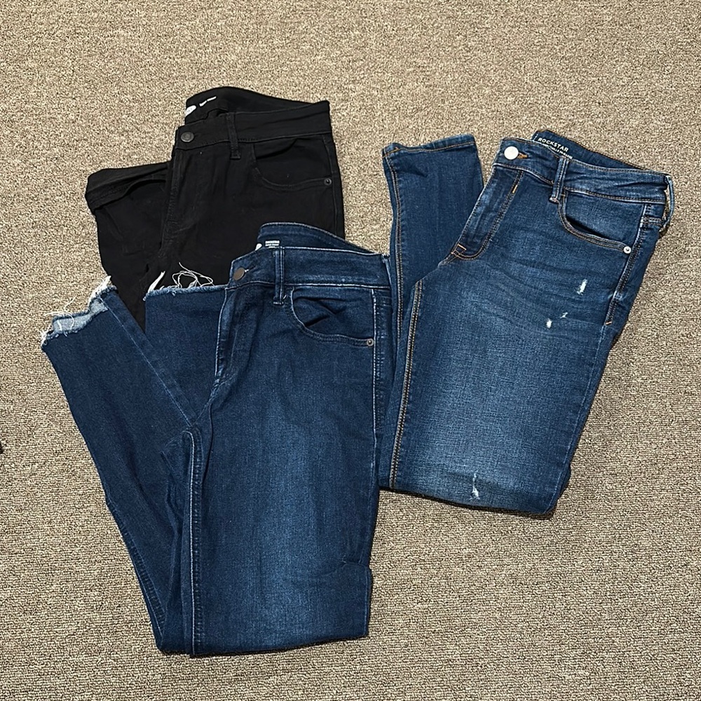 Women's Old Navy Skinny Black and Blue Jeans